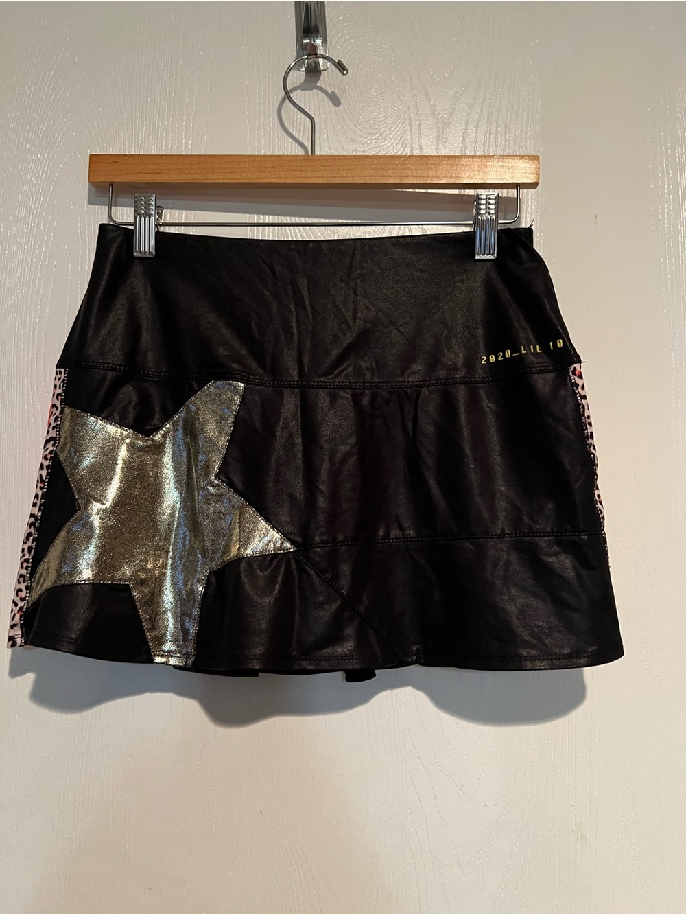 Lucky in Love Metallic Silver Star Black Tennis Skirt  Side Stripe Sz  Small 4-6